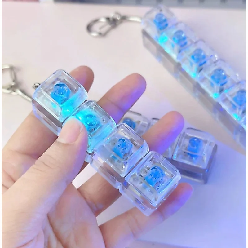 Chaveiro Fidget Toy Bolso Teclado Mecânico Sensorial Antiestresse LED Acessório Decorativo